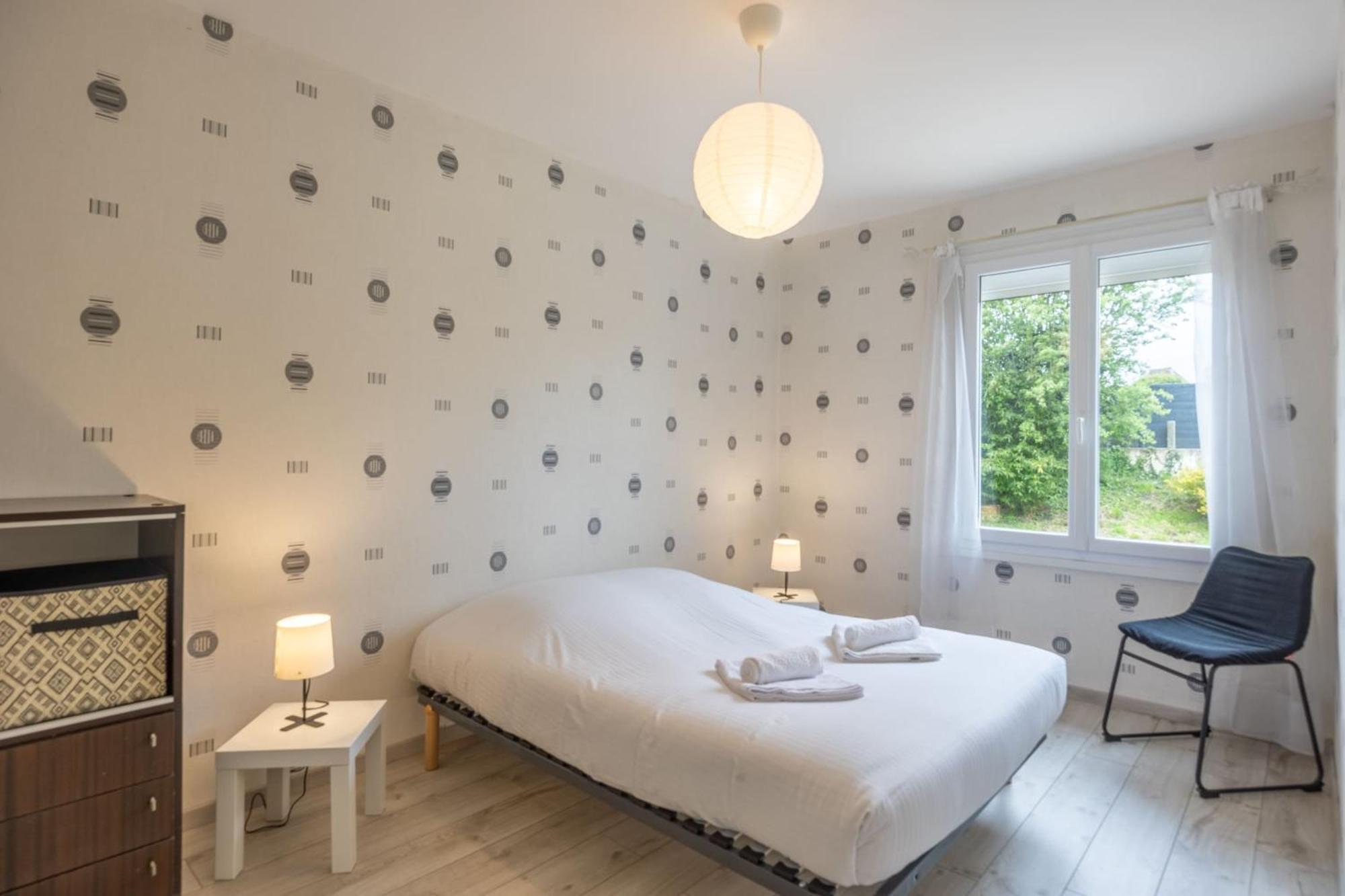 Le Nest Quiet House In City Center Bayeux Eksteriør billede