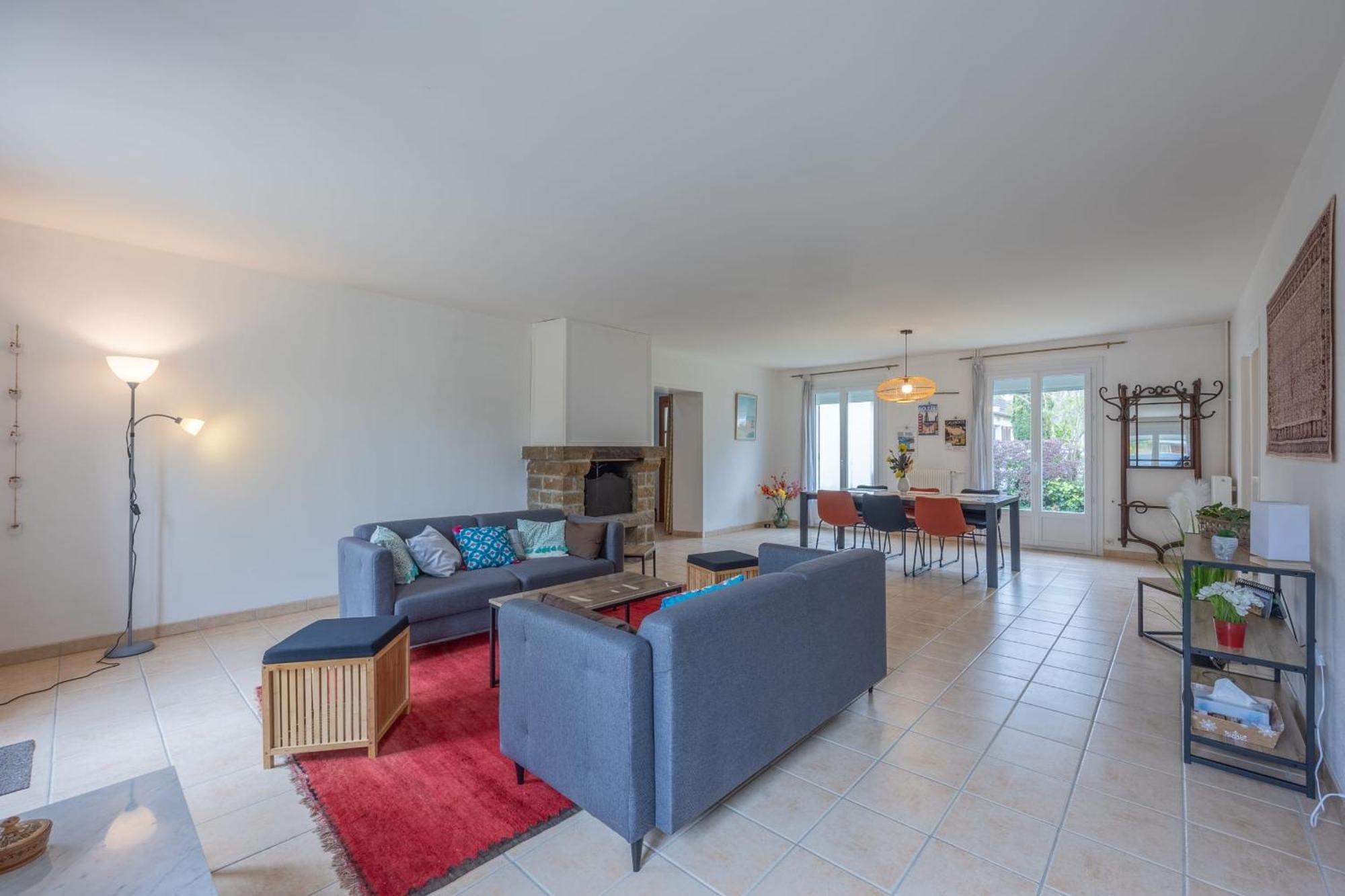 Le Nest Quiet House In City Center Bayeux Eksteriør billede