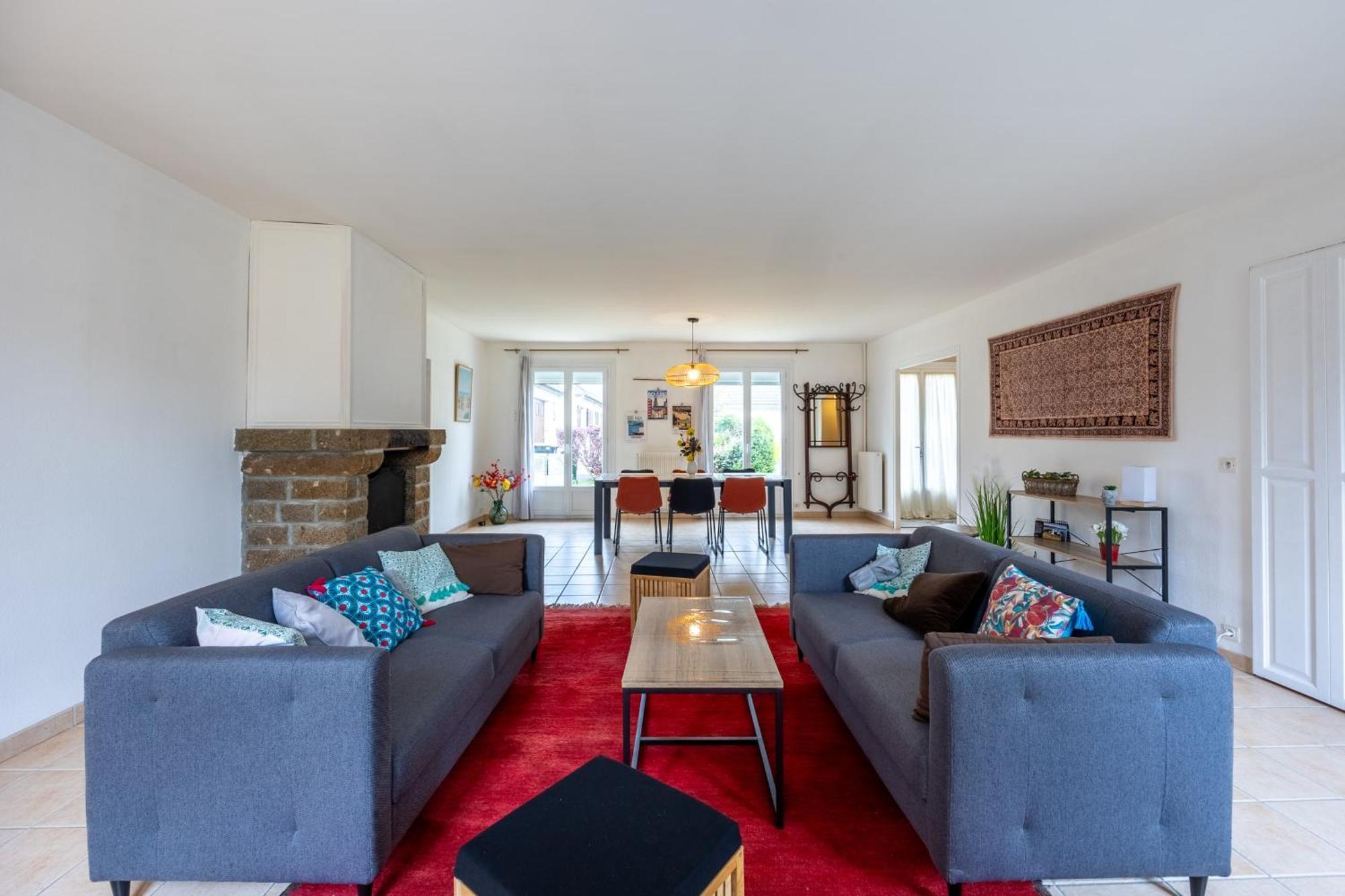 Le Nest Quiet House In City Center Bayeux Eksteriør billede